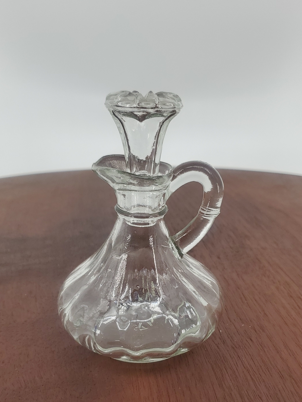 Vintage Anchor Hocking Clear Glass Cruet